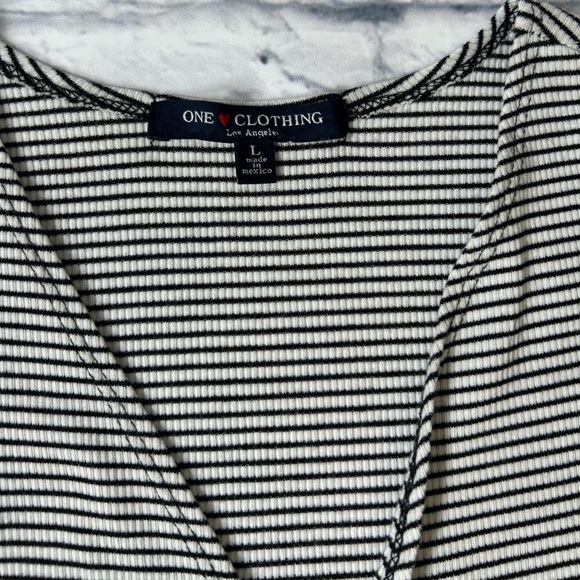 One Clothing Black and White Striped Wrap Shorts Romper. Size Small. - Picture 2 of 5